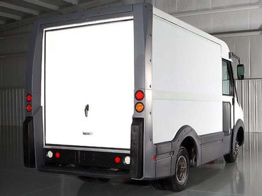  Isuzu-Utilimaster Reach 2011 года  (фото 3 из 4)